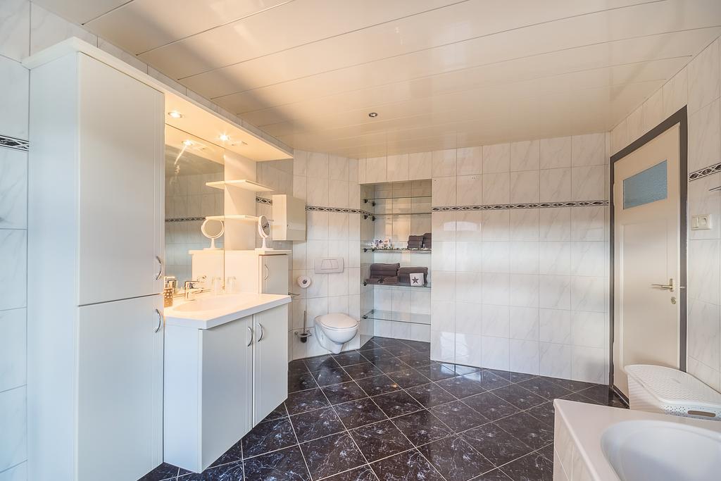 Appartement Melange Heythuysen Bagian luar foto